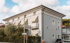 Hotel Milton